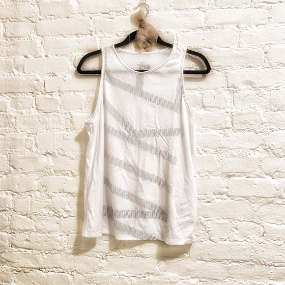 Nike Tops - Nike Women’s Athletic Tank Top White Size Large